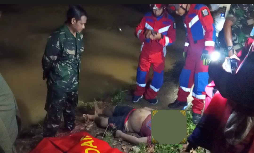 Aksi Heroik Babinsa Serda Ipong Evakuasi Anak Tenggelam Di Saluran Air Jalan Pulomas Raya