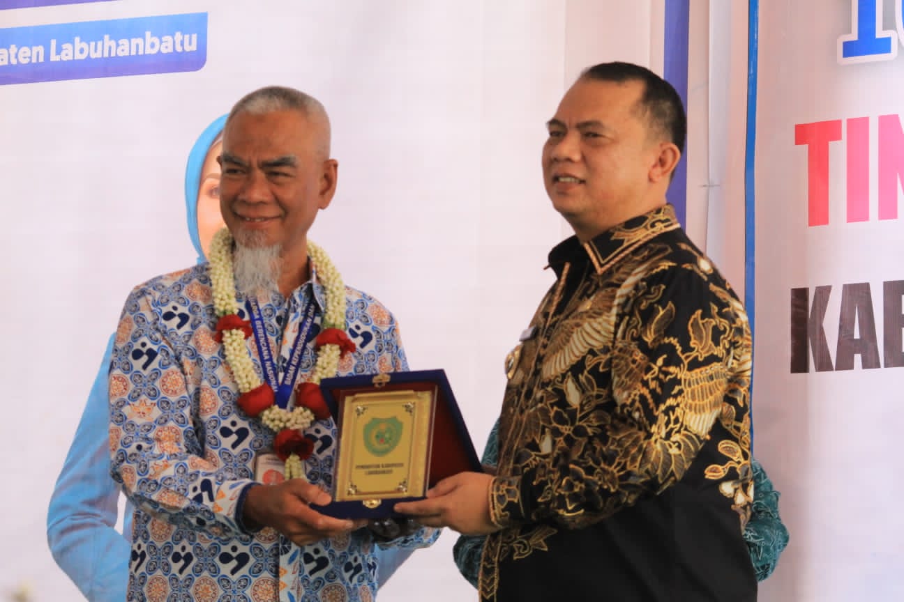 Bupati dan Wakil Bupati Labuhanbatu Sambut Kedatangan Tim Verifikasi 10 Besar Nominasi Kampung KB Terbaik Tingkat Nasional