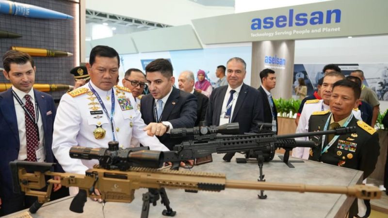 Panglima TNI Hadiri Upacara Pembukaan Langkawi International Maritim And Aerospace 2023 di Malaysia