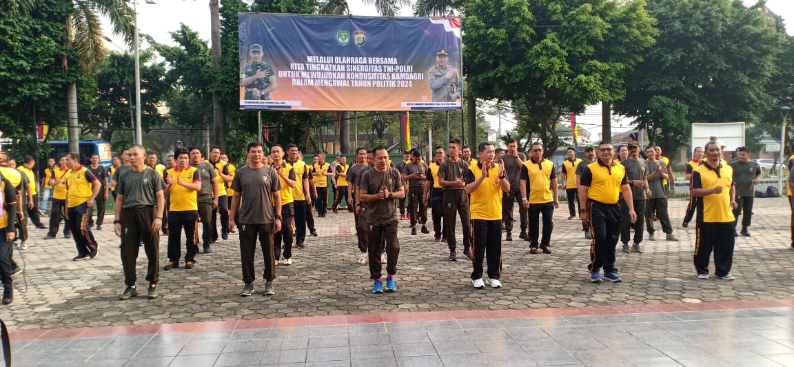 Olahraga Bersama TNI-POLRI Tingkatkan Sinergitas Untuk Mewujudkan Kondusifitas Kamdagri