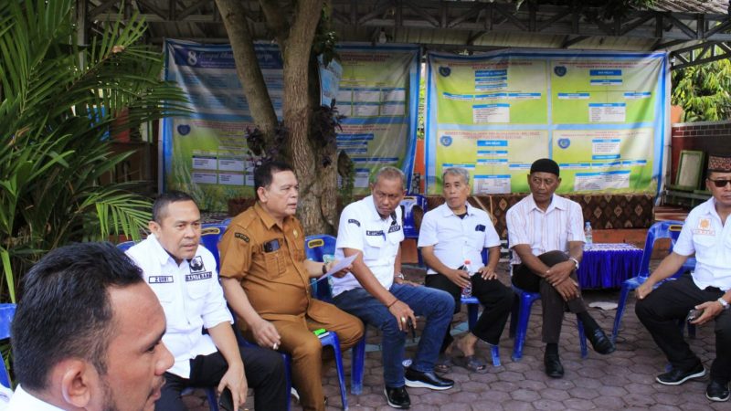 PLH Sekda Tinjau Kampung KB Desa Pondok Batu