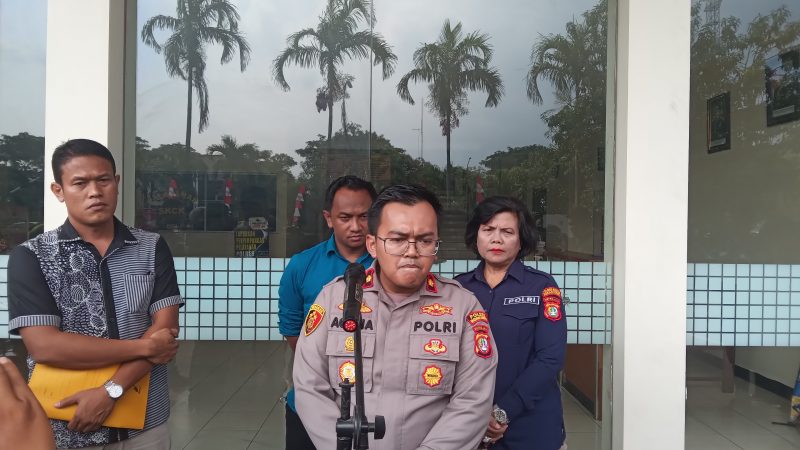 Polsek Medan Satria Gelar Ungkap kasus Pembunuhan Pemilik Warung Sate Solo Mas Wid