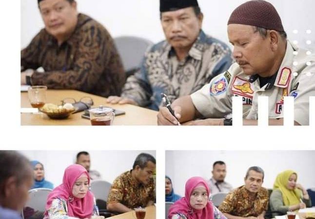 Asisten I Pimpin Rapat Persiapan Idul Adha 2023