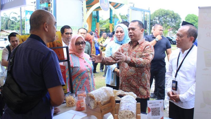 Bupati Labuhanbatu Secara Resmi Membuka Road To FESyar Bank Indonesia