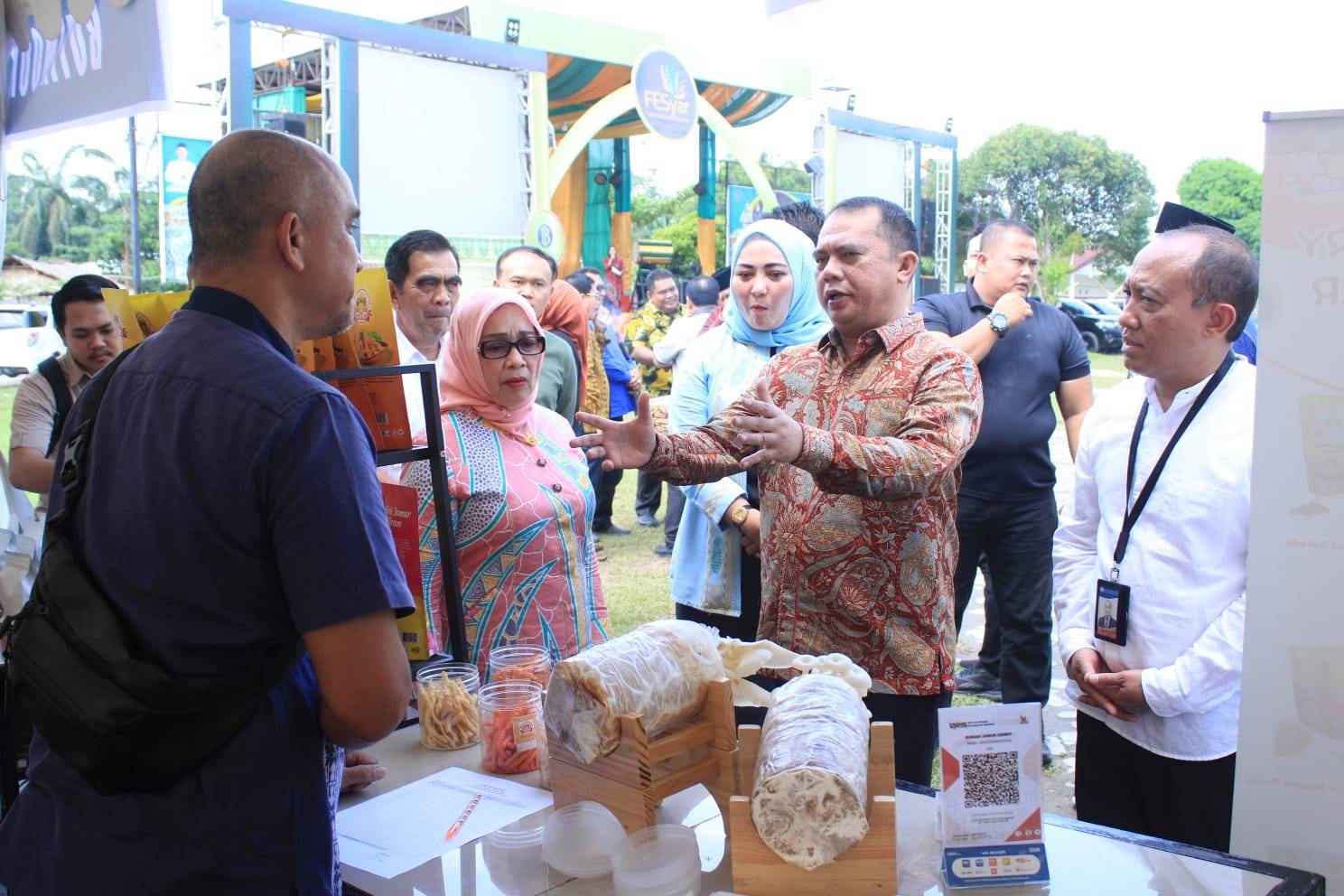 Bupati Labuhanbatu Secara Resmi Membuka Road To FESyar Bank Indonesia