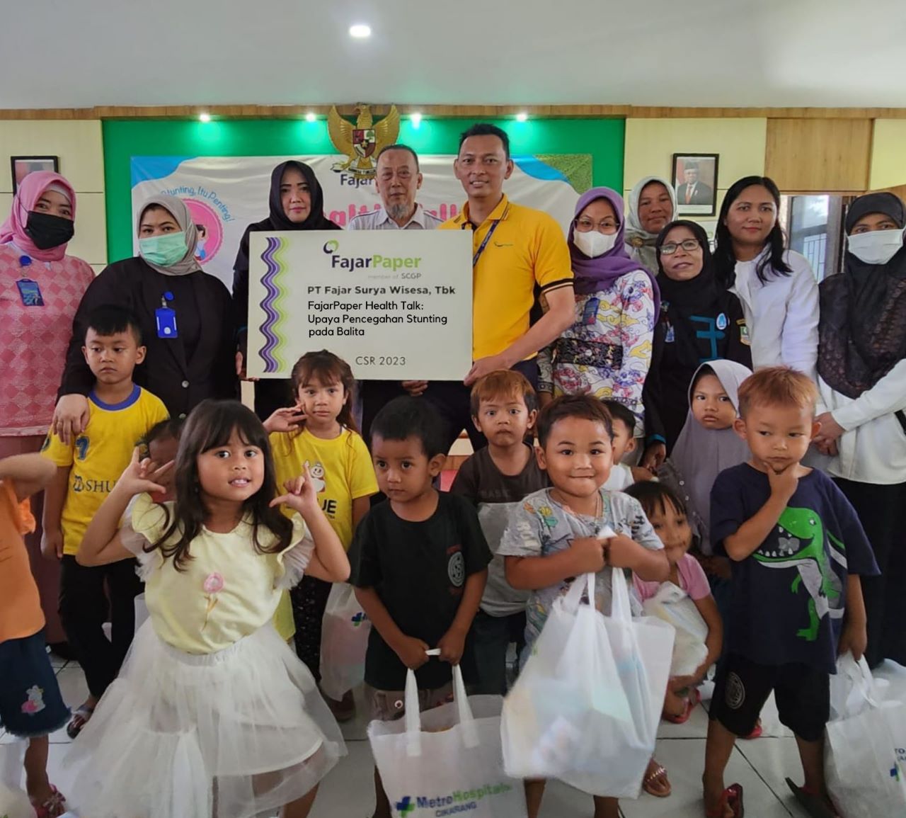 FajarPaper Dukung Upaya Penurunan Stunting dengan Penyuluhan Pencegahan Stunting untuk Balita di Desa Kalijaya Kab. Bekasi