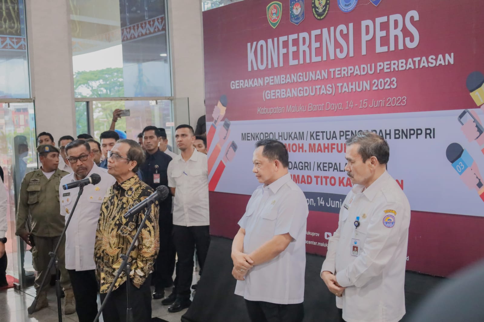 Danlantamal IX Bersama Forkopimda Ikuti Pengarahan Menkopolhukam dan Mendagri Tentang Pencanangan Gerbangdutas