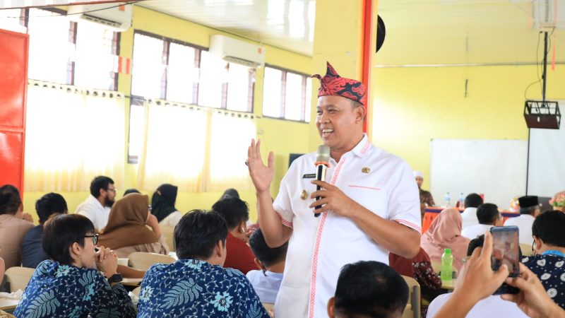 Jalin Sinergitas Dengan Guru dan Peserta Didik. Plt. Wali Kota Bekasi Tegaskan Asas 4 Pilar Kebangsaan