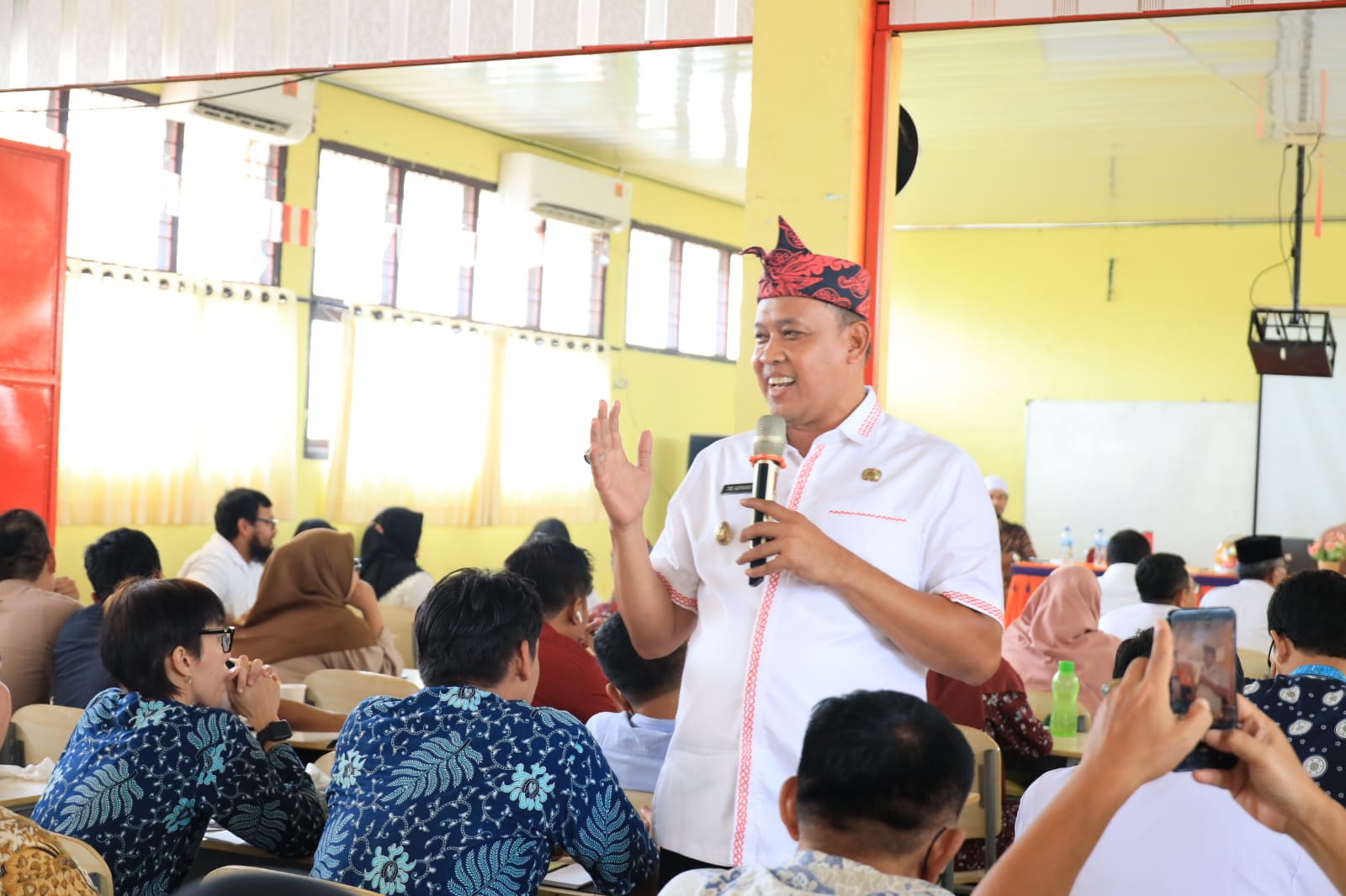 Jalin Sinergitas Dengan Guru dan Peserta Didik. Plt. Wali Kota Bekasi Tegaskan Asas 4 Pilar Kebangsaan