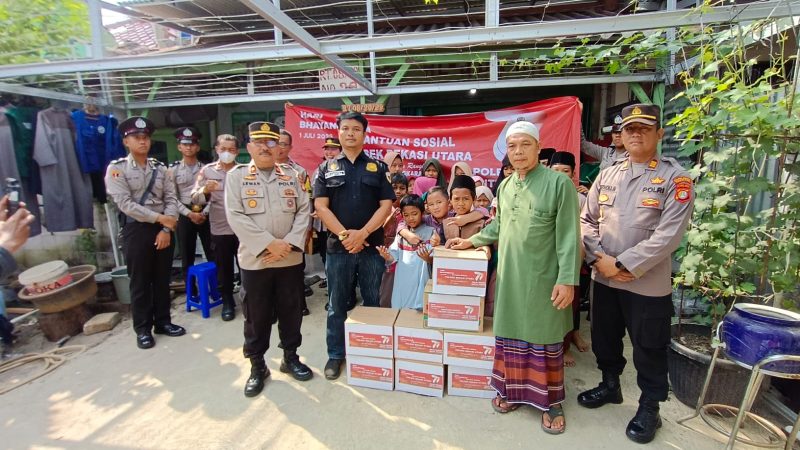 Kapolsek Bekasi Utara Distribusikan Bansos Polri untuk Yayasan Yatim Piatu dan Warga Kurang Mampu