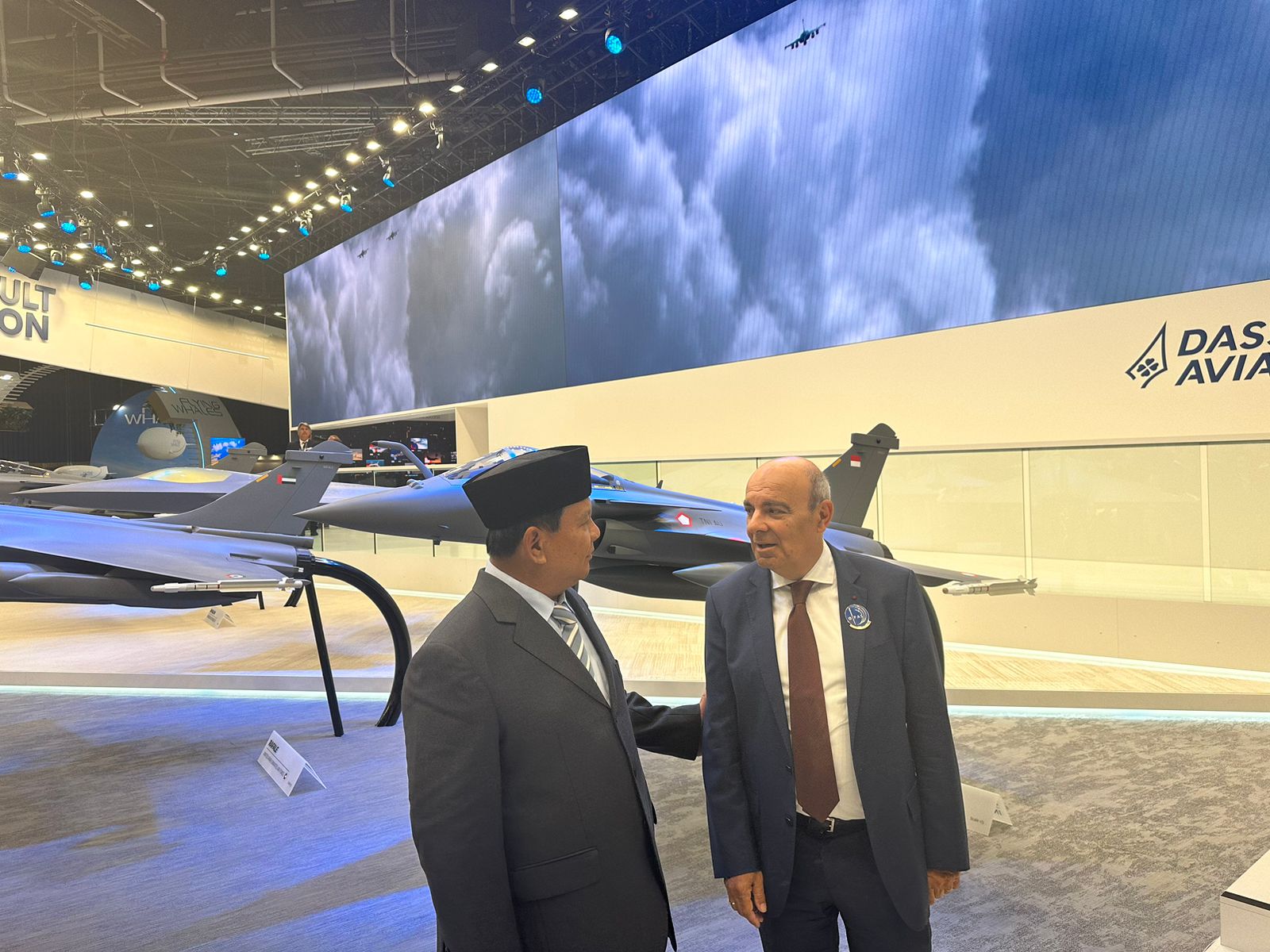 Menhan Prabowo Hadiri Paris Air Show 2023, Miniatur Rafale Indonesia Dipamerkan