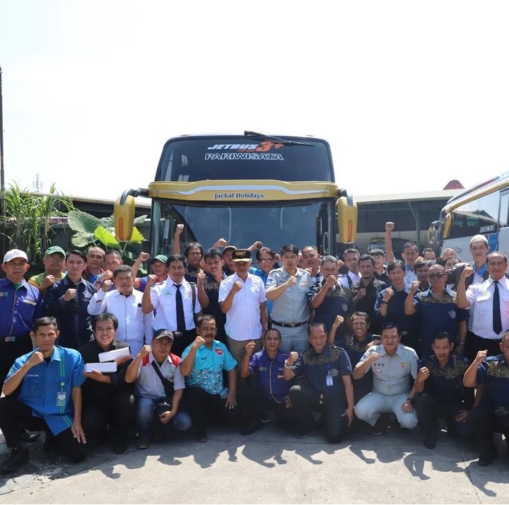 PT Jasa Raharja Cabang Utama Jawa Barat Gelar Workshop Keselamatan Lalu Lintas  Bagi Pengendara Angkutan Umum