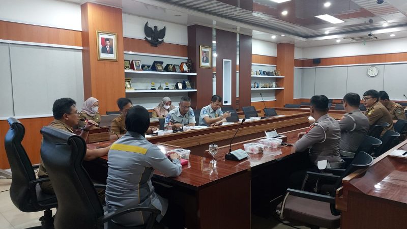 RAPAT KOORDINASI TIM PEMBINA SAMSAT PROVINSI JAWA BARAT TERKAIT PROGRAM RELAKSASI PAJAK KENDARAAN BERMOTOR