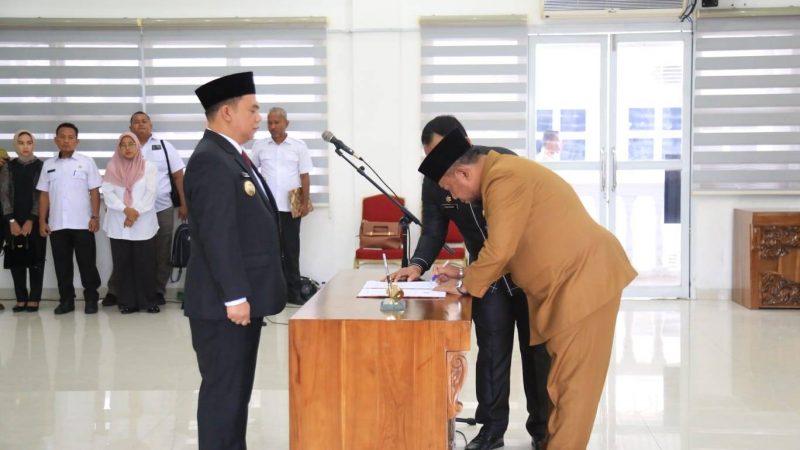 Bupati Labuhanbatu Lantik Ir.Hasan Heri Rambe Sebagai Sekda