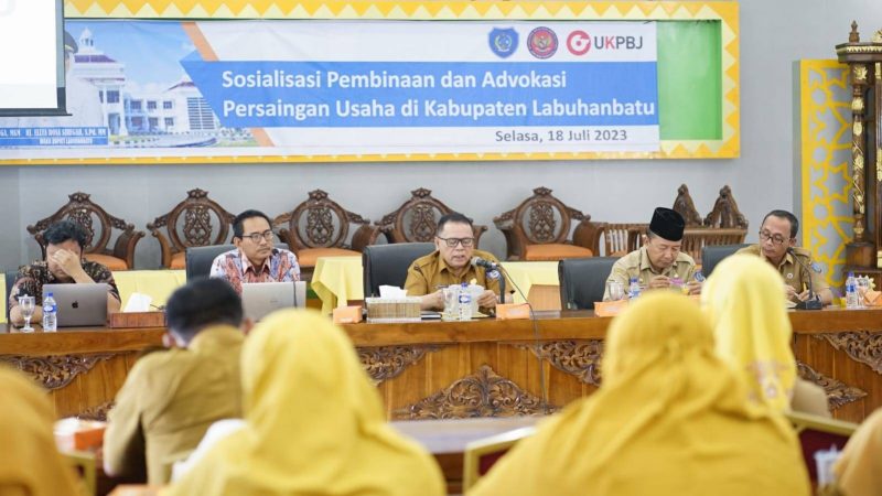 KPPU – Pemkab Labuhanbatu Gelar Sosialisasi Bersama