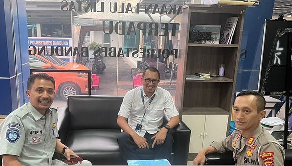 Monitoring dan Evaluasi FLLAJ Bulan Juni 2023, Jasa Raharja Perwakilan  Bandung Bersama Polri dan Instansi Terkait dilakukan Secara  Berkesinambungan