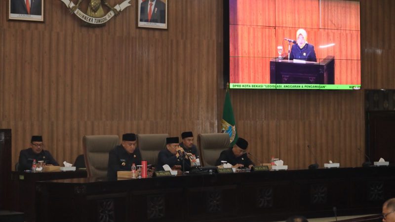 Rapat Paripurna Persetujuan Raperda menjadi Perda Kota Bekasi tentang Pelaksanaan APBD