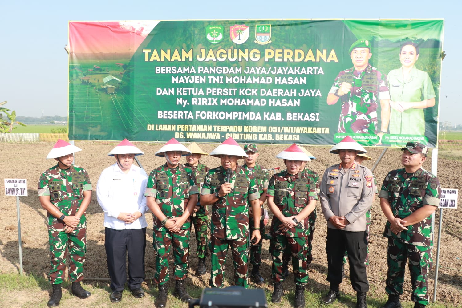 Tingkatkan Ketahanan Pangan, Pangdam Jaya Kunjungi Lahan Pangan di Kabupaten Bekasi