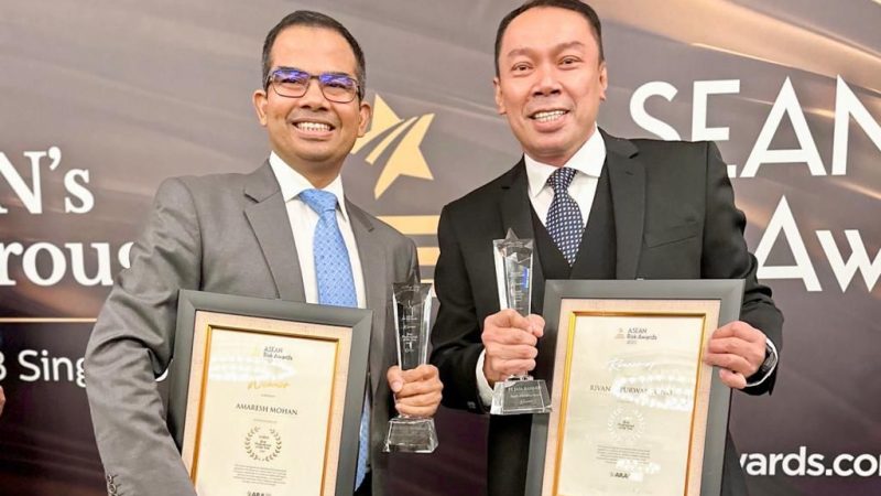 Rivan A. Purwantono Masuk Jajaran Dua Terbaik Risk Professional of the  Year di Ajang ASEAN Risk Awards 2023