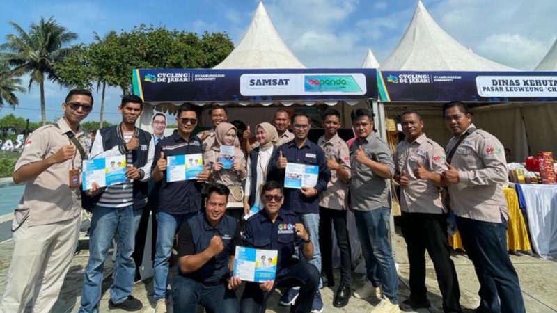 Samsat Keliling Pangandaran Berikan Pelayanan Publik di Samsat Minggu bersamaan dengan Kegiatan Fun Bike Bersama Gubernur  Jawa Barat