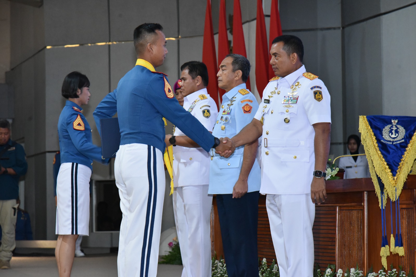 Kasal Tutup Pendidikan dan Me-Wisuda Taruna AAL Angkatan Ke-68 TA 2023