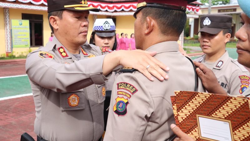 Kapolres Simalungun Pimpin Upacara Serah Terima Jabatan di Polres Simalungun