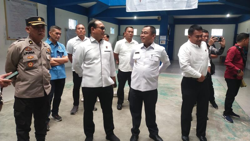 Kabag SDM Polres Simalungun Mendampingi Tim Kemenko Pulhukam dalam Kunjungan Kerja Monev dan Pengawasan Narkotika di Lapas Narkotika Kelas II-A Pematang Siantar