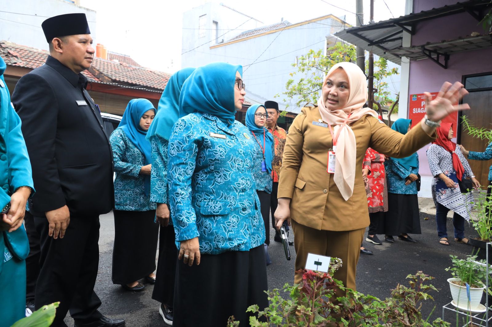 Plt. Ketua TP PKK Kota Bekasi, Wiwiek Hargono Buka Penilaian KTJ 2023 dan GKSTTB