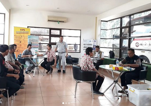 Giat Pengobatan Gratis dan MUKL Rutin Jasa Raharja Tasikmalaya di PO Primajasa