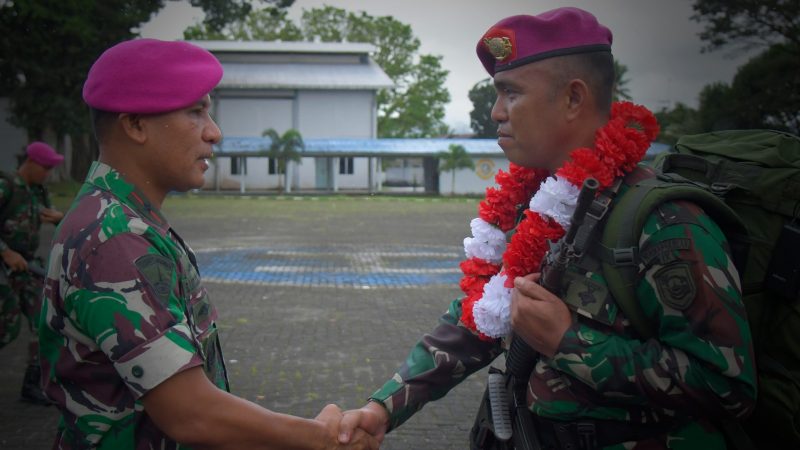 Komandan Lantamal IX Pimpin Upacara Penyambutan Satgas Pengamanan Pulau Terluar