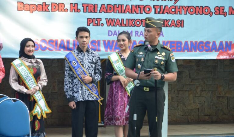 Plt Walikota Bekasi Bersama Dandim 0507/Bekasi Berikan Materi Wawasan Kebangsaan Di SMK Terput