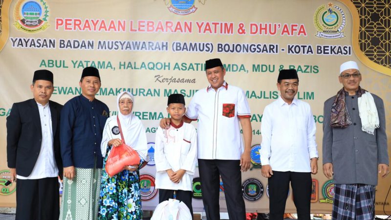 Plt. Wali Kota Bekasi Hadiri Acara Lebaran Yatim & Dhua’fa oleh BAMUS Bojongsari