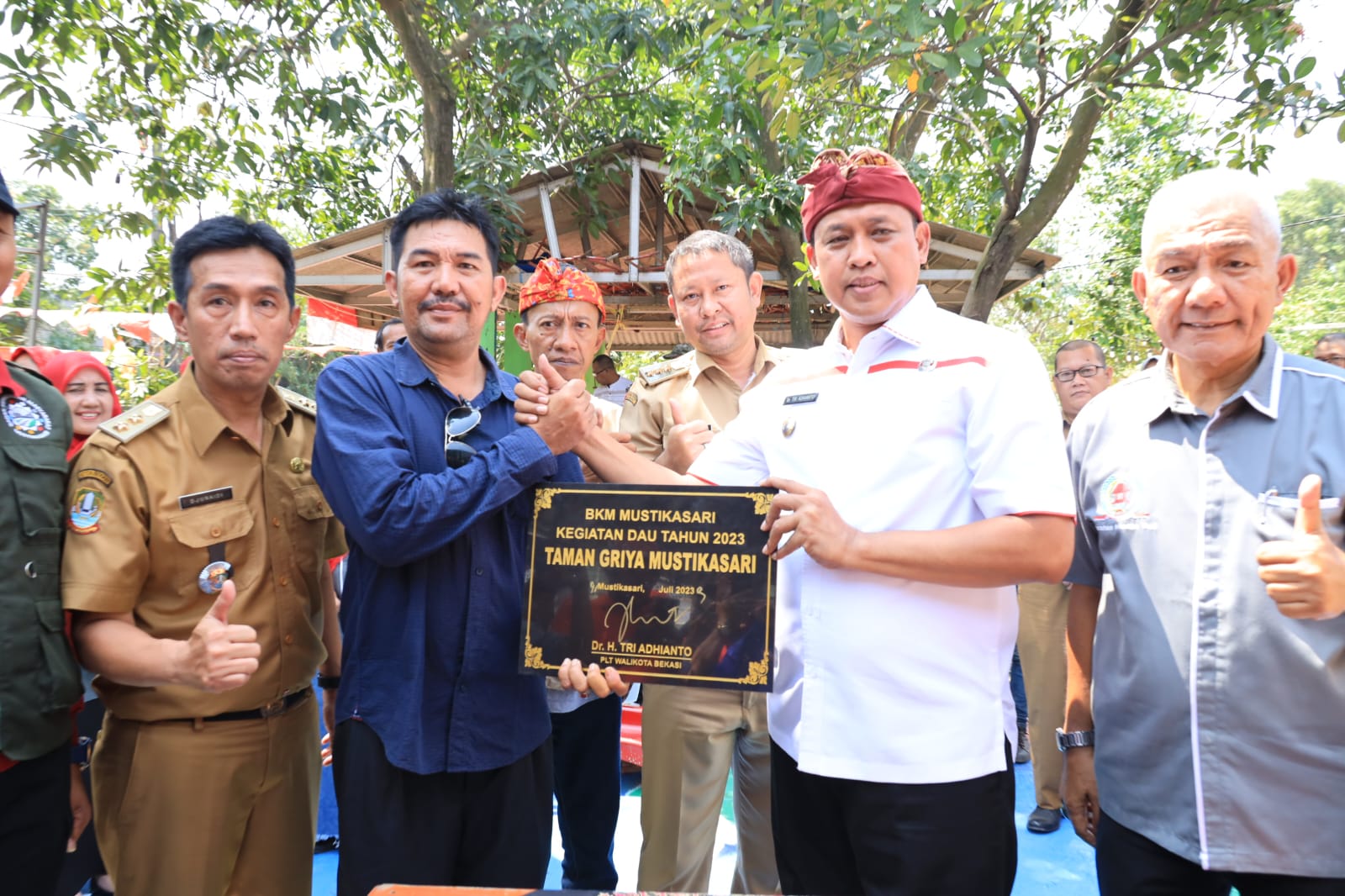 Taman di Kota Bekasi Bertambah, Plt. Wali Kota Bekasi Resmikan Tiga Taman di Wilayah Kecamatan Mustikajaya