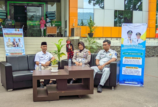 PT. JASA RAHARJA PERWAKILAN SUKABUMI BERSAMA DENGAN TIM PEMBINA SAMSAT LAKSANAKAN KEGIATAN TALKSHOW SOSIALISASI PROGRAM KESAMSATAN