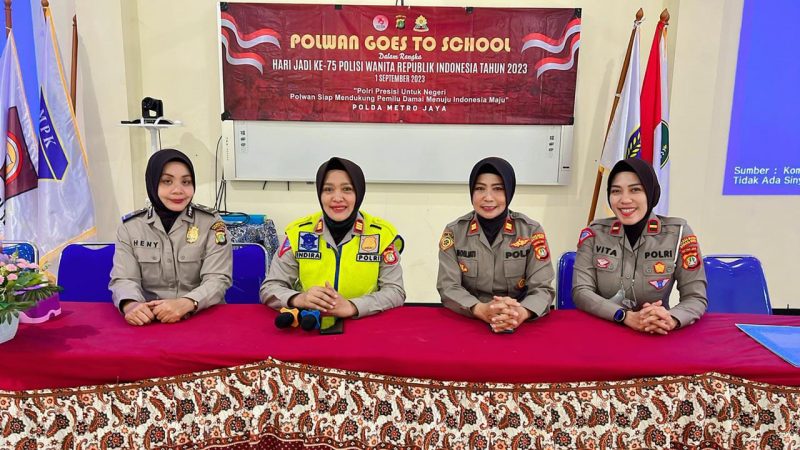 Rangkaian HUT Polwan ke -75, Polwan Polres Metro Bekasi Kota giat Polwan Go To School