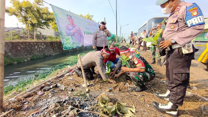 Gerakan Aksi Polri Penanaman 15.000 Pohon, Polsek Bekasi Utara dan 3 Pilar Tanam Pohon di Wilayah Bekasi Utara