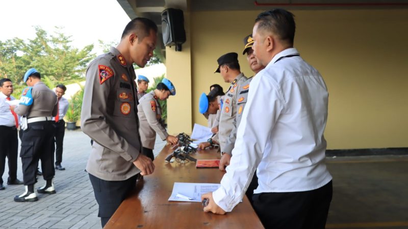 Giat Sie Propam Pemeriksaan Rutin, Senpi Anggota Polres Metro Bekasi Kota