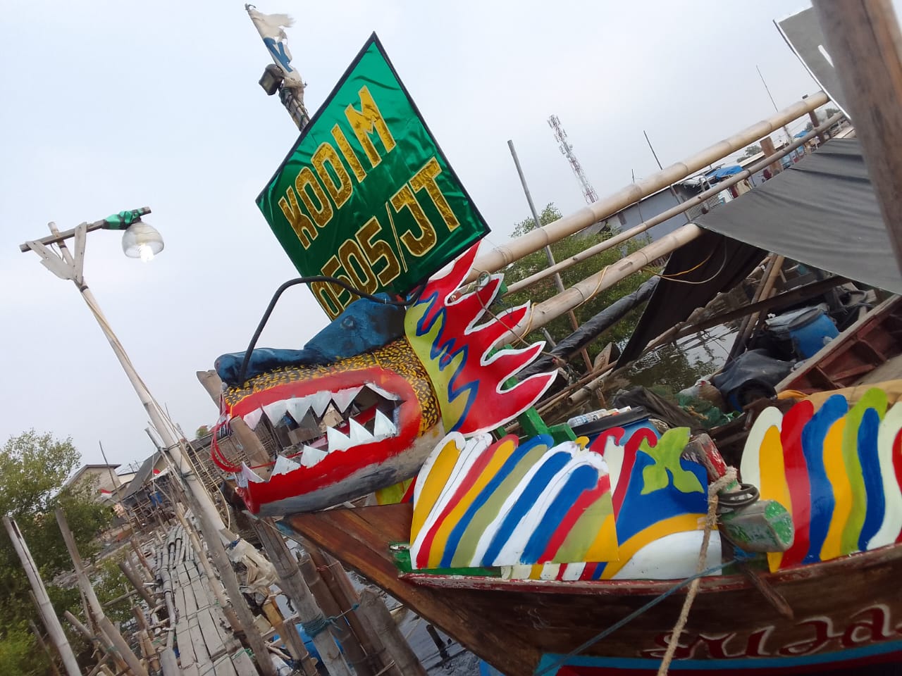 Semarak Lomba Perahu Hias Kodam Jaya, Warnai Giat HUT Republik Indonesia ke 78