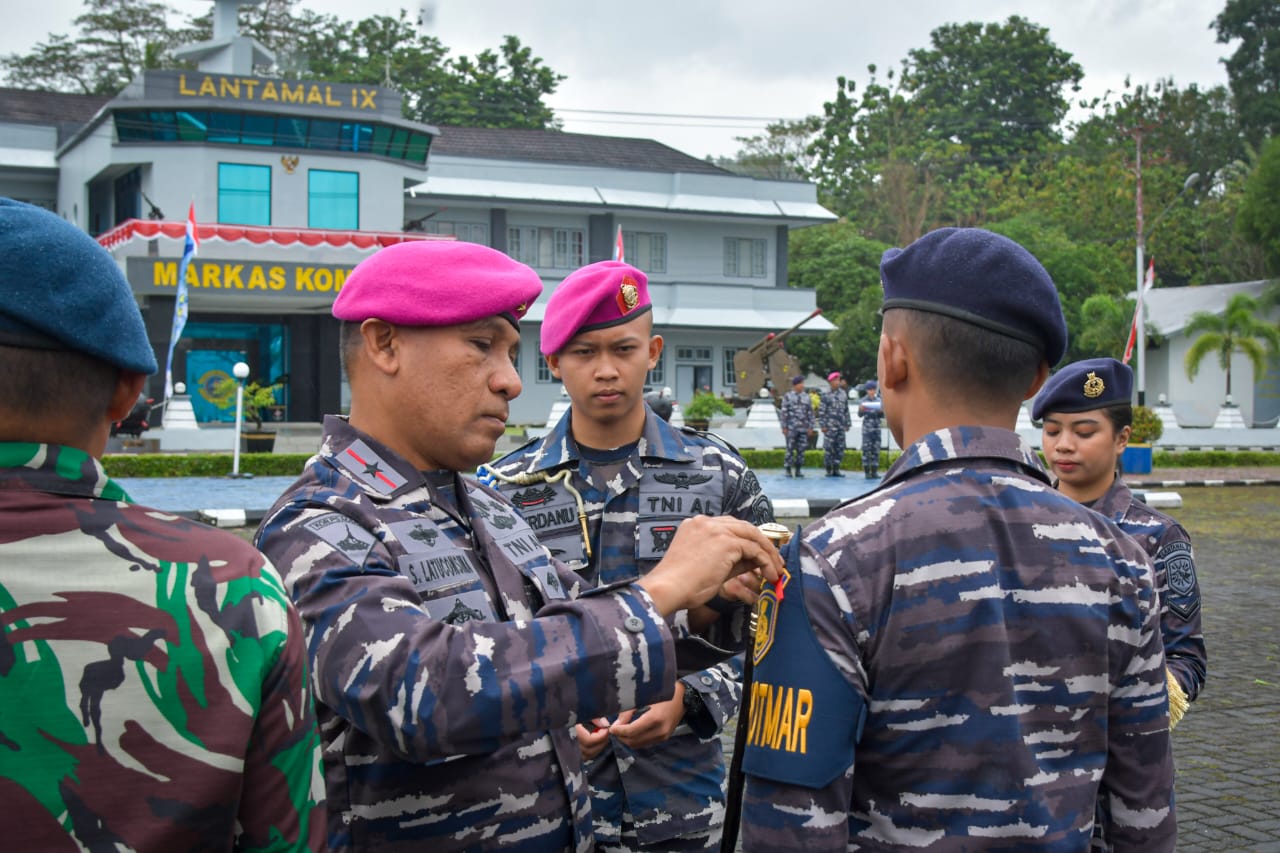 Komandan Lantamal IX Ambil Apel Gelar Pasukan Latihan Penanggulangan Bencana Alam