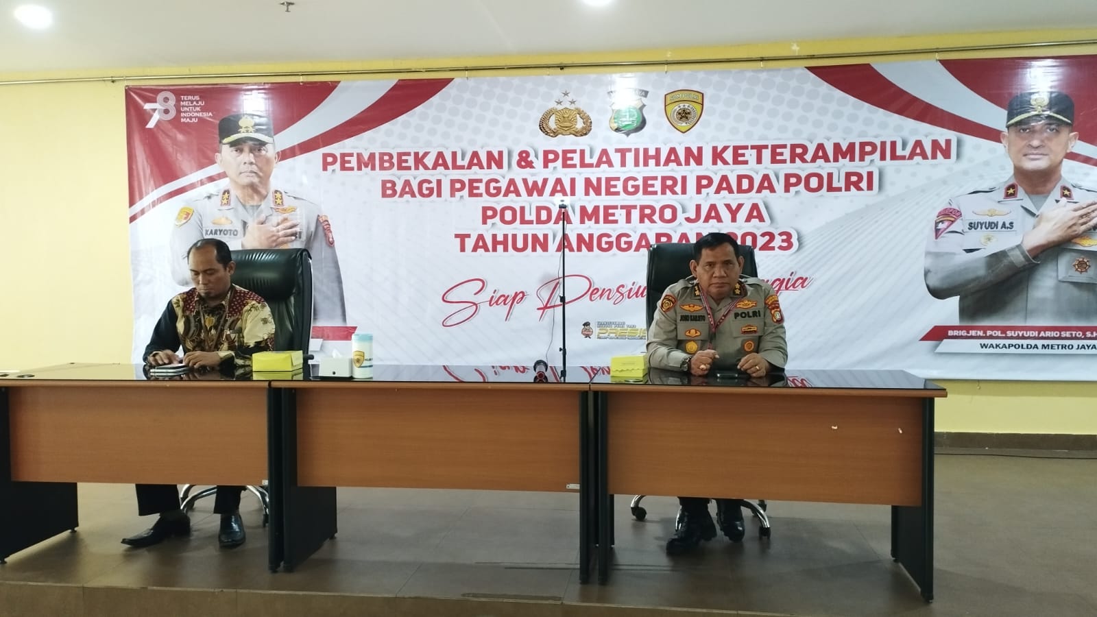 Polres Metro Bekasi Kota Ikuti Zoom Meeting Pembekalan dan Pelatihan PNPP yang Memasuki Pensiun Jajaran Polda Metro jaya