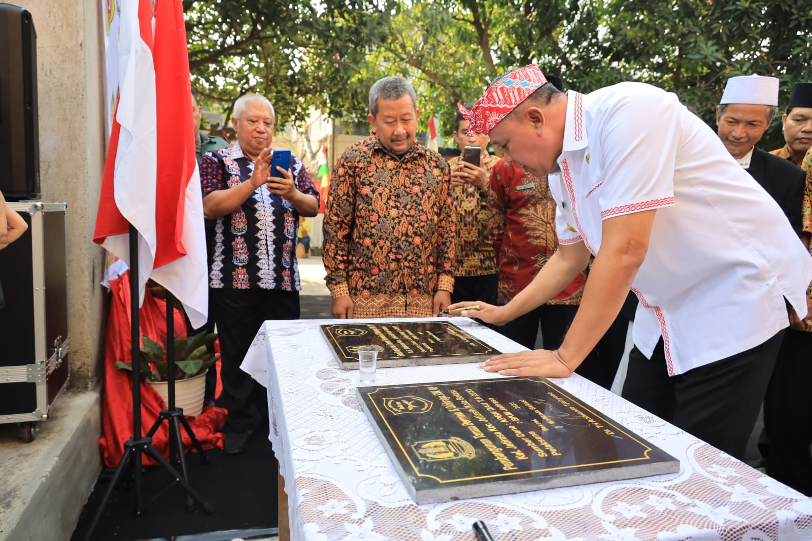 Kembali Resmikan Taman, Wali Kota Bekasi Sambangi Wilayah Kecamatan Jatiasih