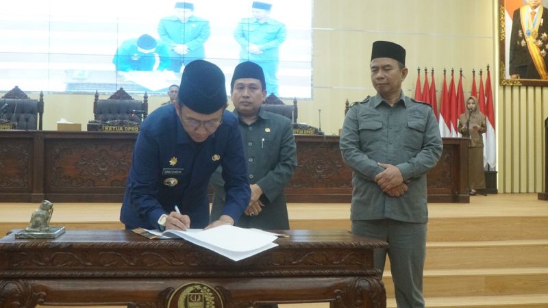 DPRD Sahkan Perda P2APBD Kabupaten Bekasi Tahun 2022