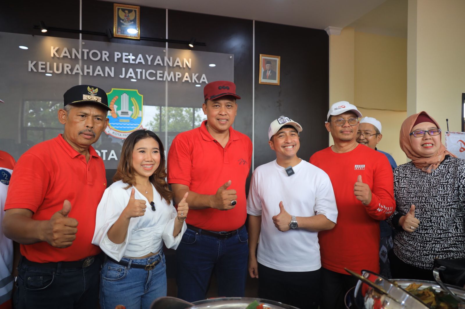 Wali Kota Bekasi Tri Adhianto Resmikan gedung Kantor Kelurahan Jaticempaka