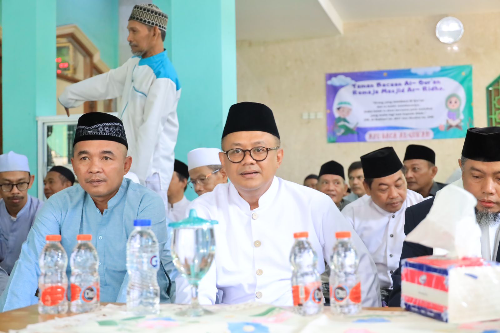 Pj. Wali Kota Bekasi Hadiri Peringatan Maulid Nabi di Wilayah Kecamatan Bekasi Barat