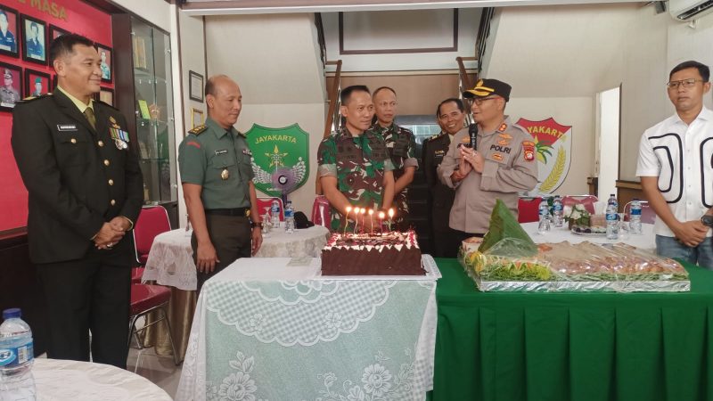 Surprise Kapolres Metro Jakarta Timur untuk Kodim 0505/JT Pada HUT TNI Ke 78