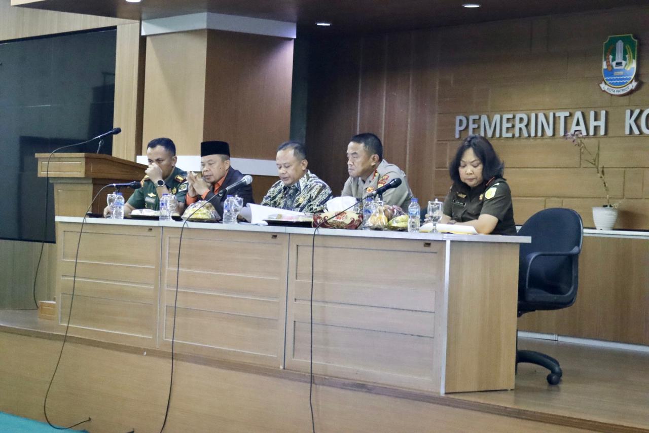 Rakor Bersama Unsur Forkopimda, Pj. Wali Kota Bekasi Bahas Isu-Isu Strategis untuk Diselesaikan Bersama