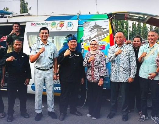 Jasa Raharja Indramayu Turut Dalam Giat Layanan Samsat Keliling di Acara HUT Kabupaten Indramayu Yang Dihadiri Bupati Indramayu