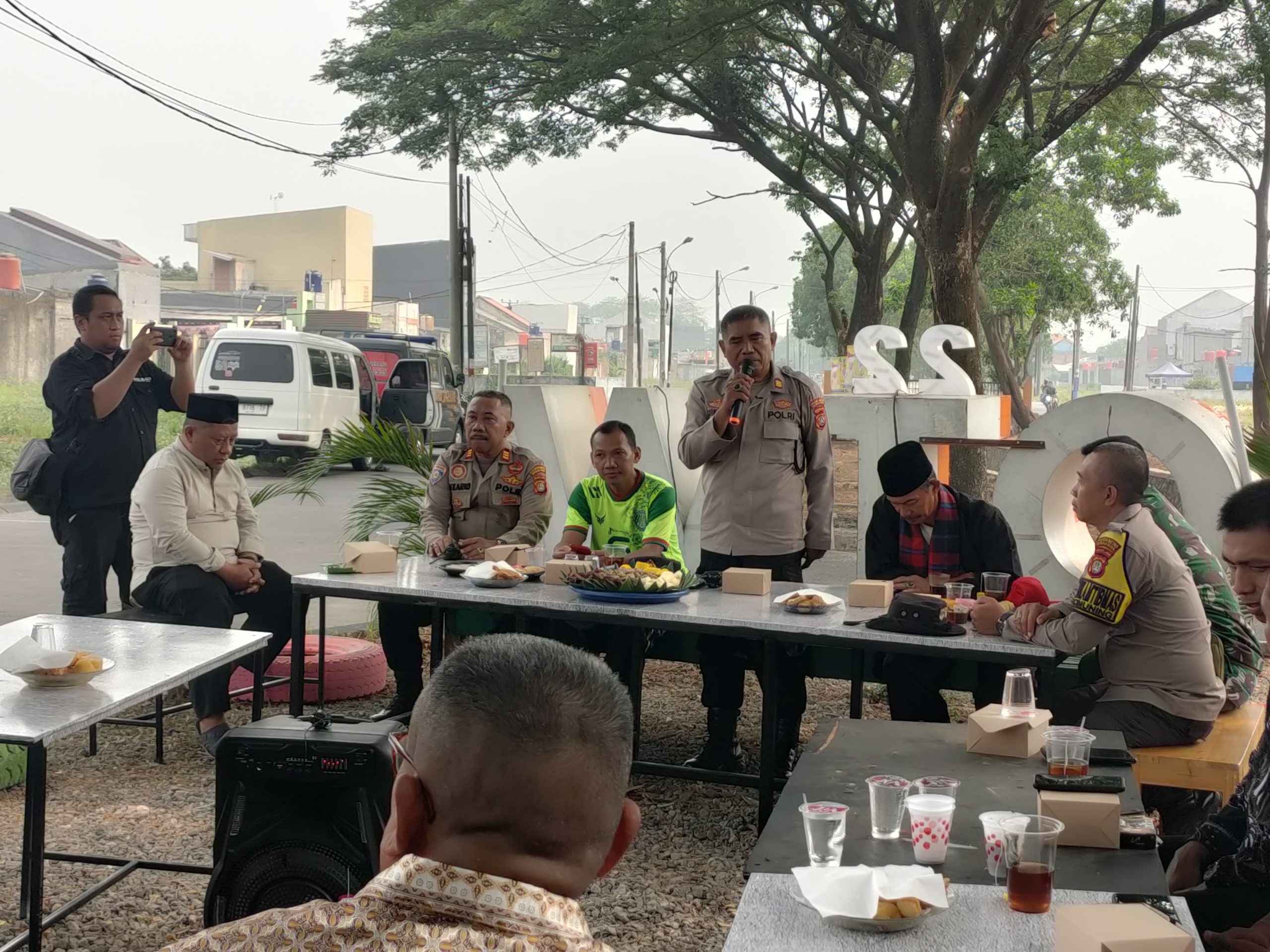 Himbauan Kamtibmas, Polsek Bantargebang Giat Rembug Bersama Warga Mustika Jaya