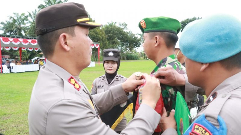 Kapolres Simalungun Pimpin Apel Gelar Pasukan Operasi Mantap Brata Toba 2023-2024
