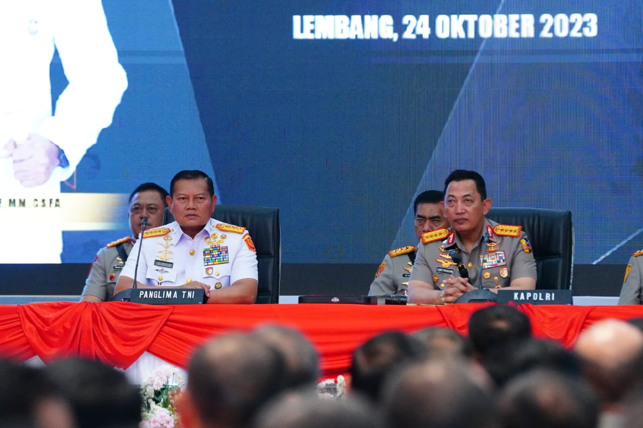 Panglima TNI dan Kapolri Tutup Pendidikan Sespimti dan Sespimmen Polri di Bandung